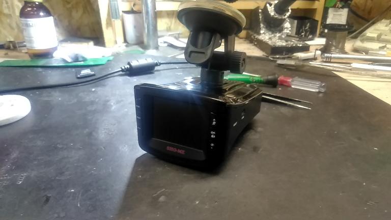 1. Видео регистратор SHO-ME COMBO №5 A7 поступил в ремонт с диагнозом не включается